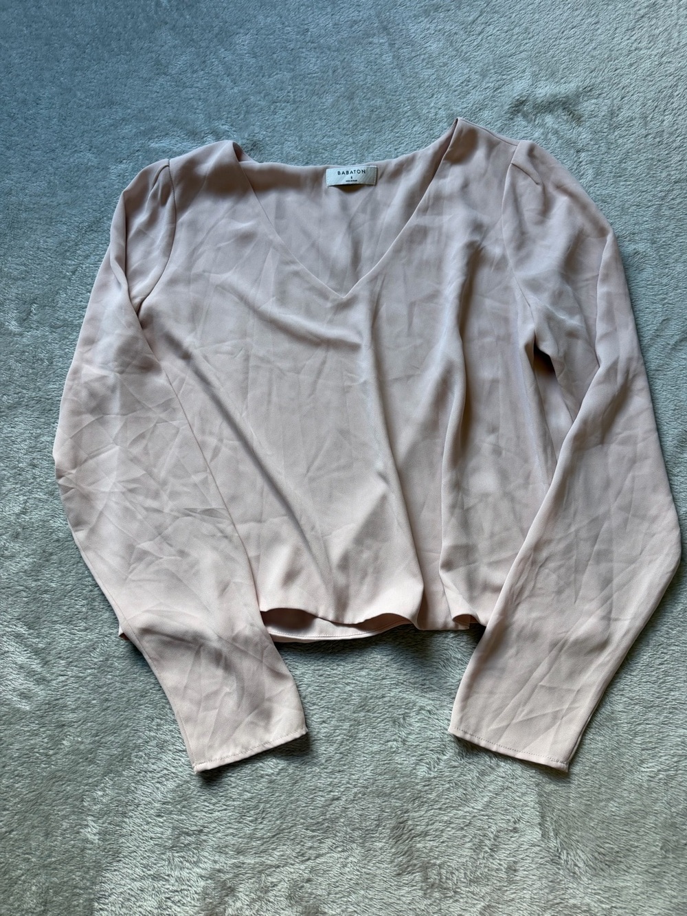 Babaton Blush V-Neck Long Sleeve Top